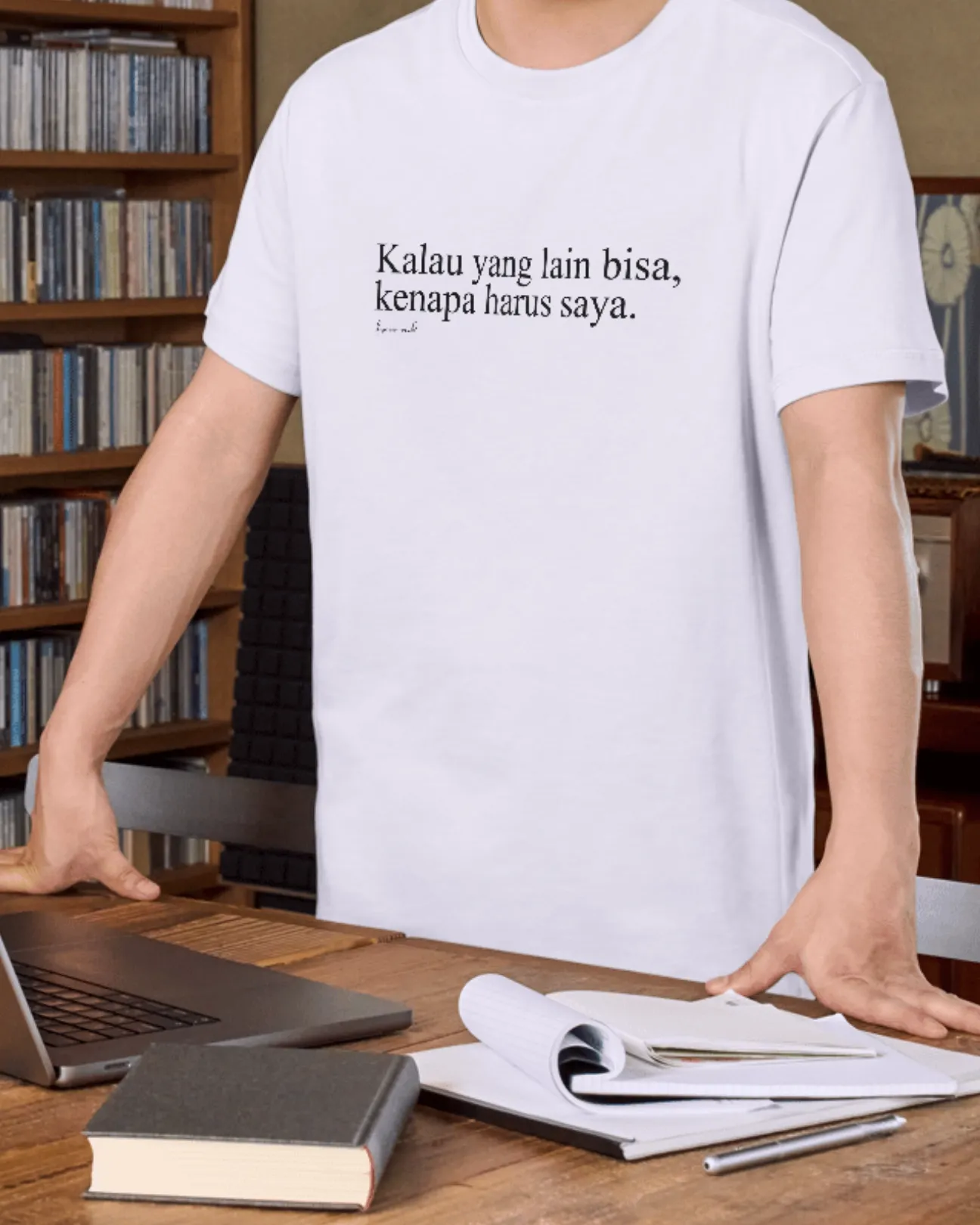 Foto Model Kaos FQR 3